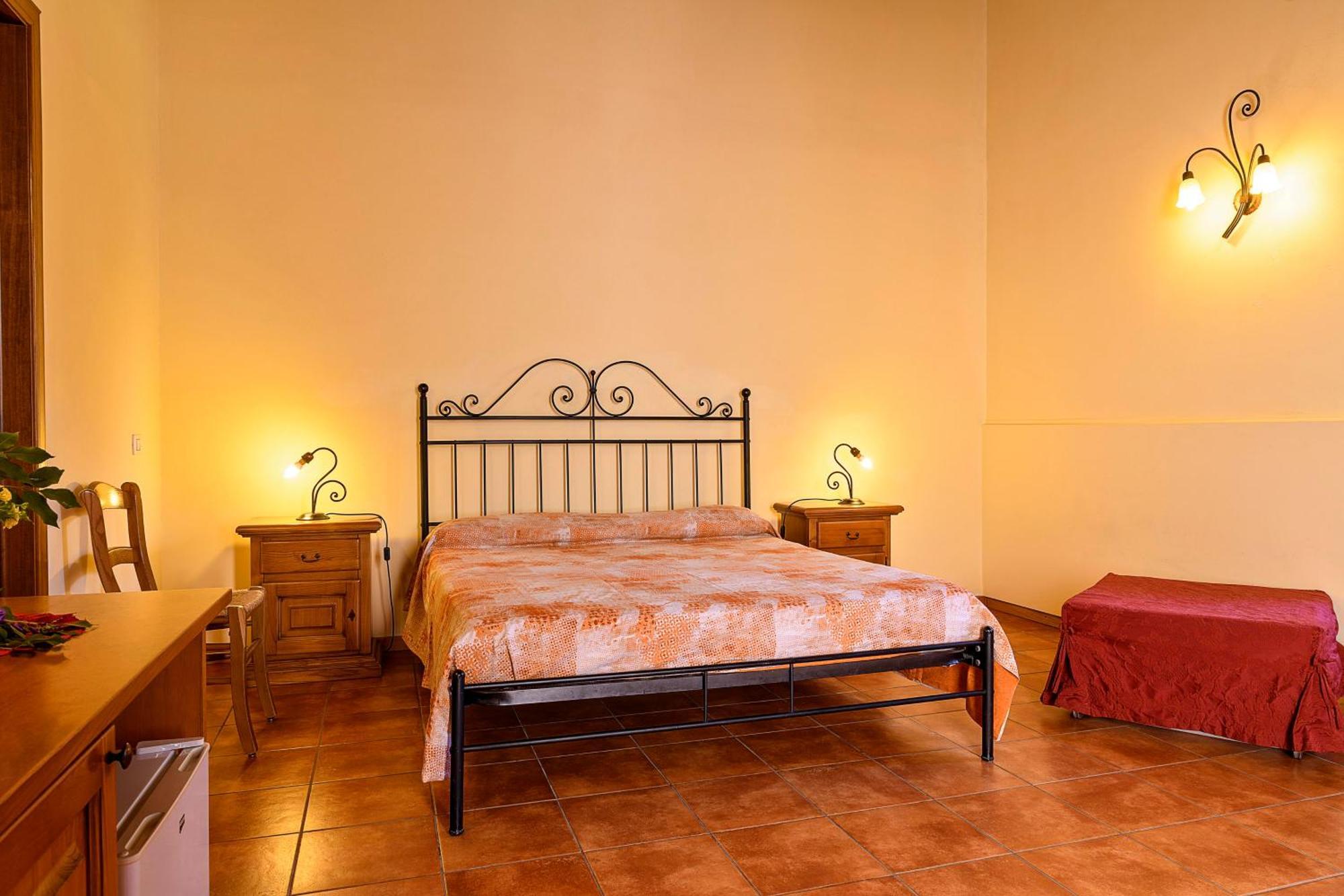 La Pietra Antica O' Munti Villa มาสคาลิ ภายนอก รูปภาพ