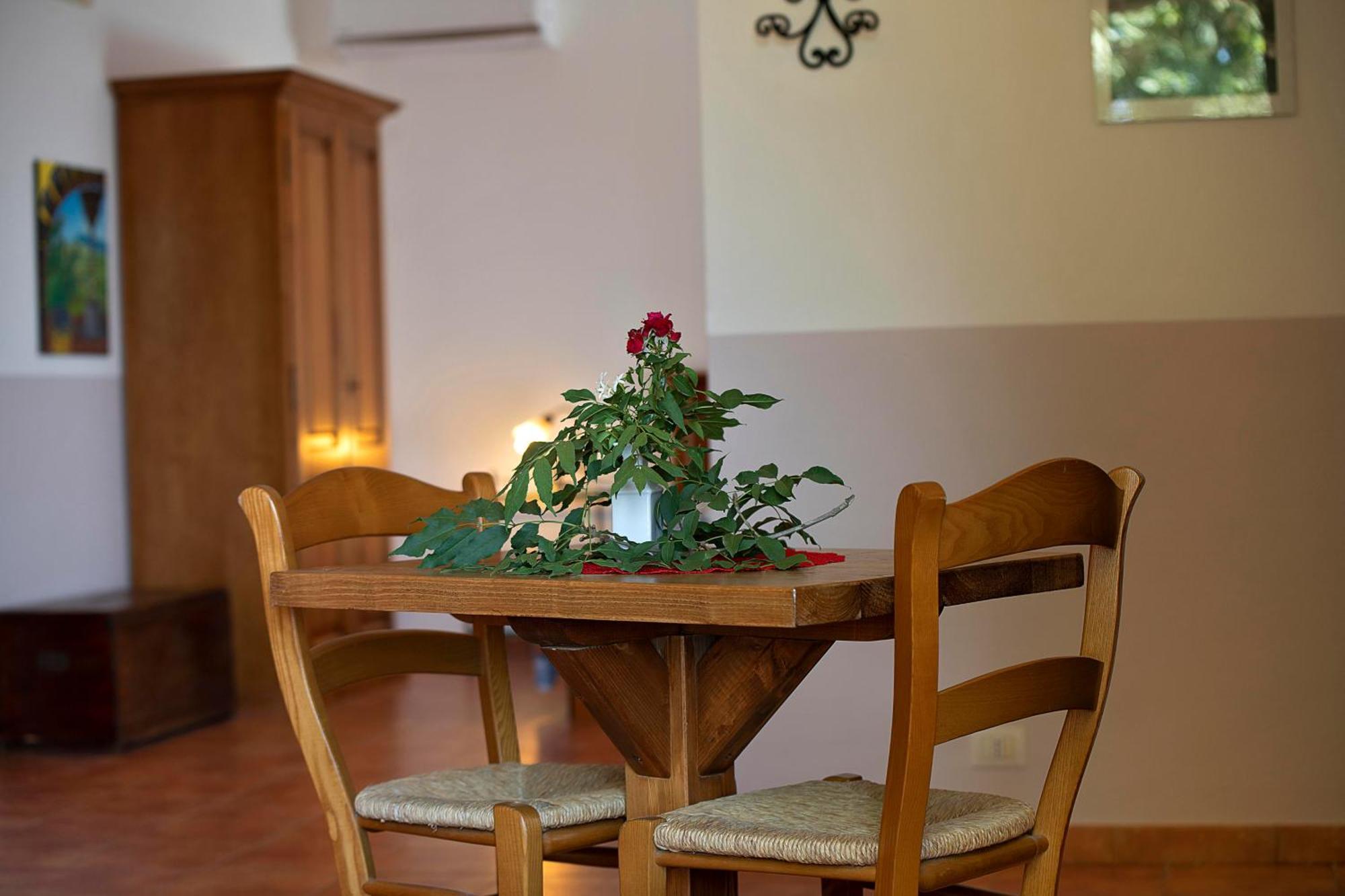 La Pietra Antica O' Munti Villa มาสคาลิ ภายนอก รูปภาพ