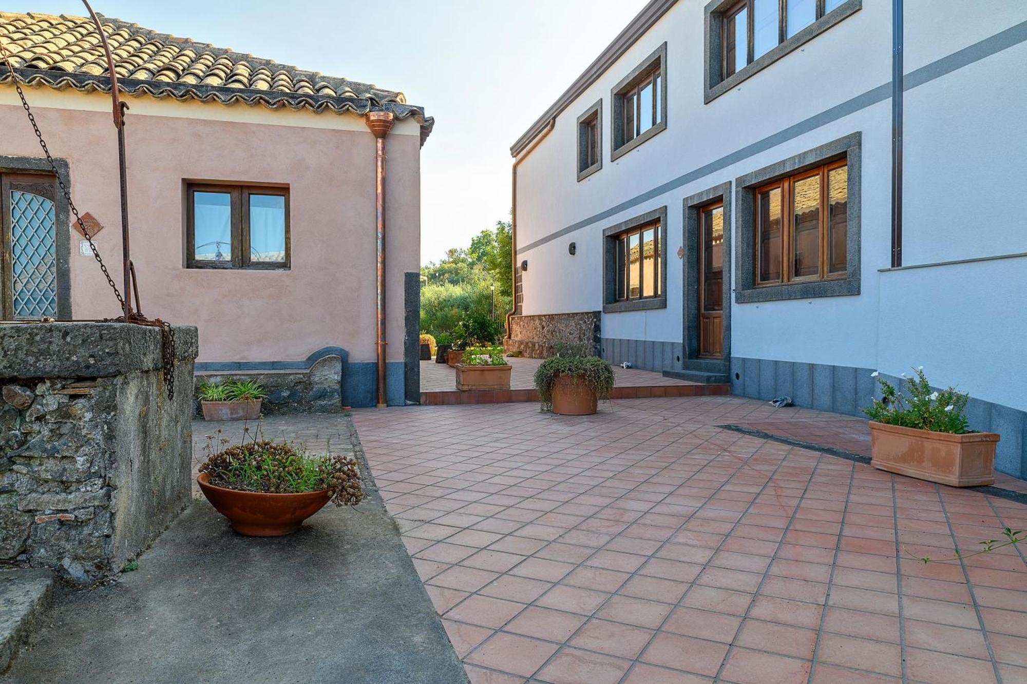 La Pietra Antica O' Munti Villa มาสคาลิ ภายนอก รูปภาพ